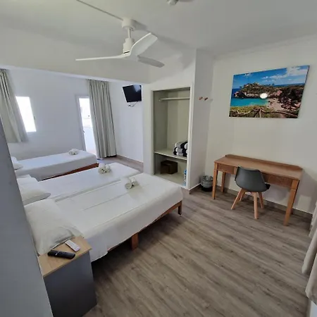Hostal Sol De Mallorca-3